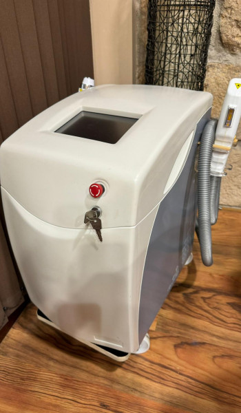 IPL Laser: Intensives Gepulstes Licht für revitalisierte und jugendliche Haut